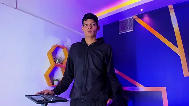 Imperialboys 2 online show from September 18, 4:55 am