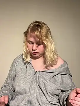 lame cat online show from September 21, 1:15 am