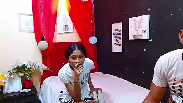 SSEXYY BITCHH online show from October 9, 7:07 pm