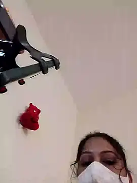 TAMIL AMMUSRI online show from September 22, 7:07 am