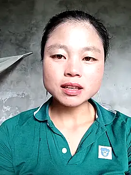 clara-cute online show from October 2, 5:34 am