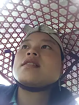 clara-cute online show from October 7, 6:51 am