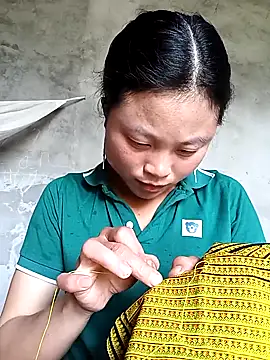 clara-cute online show from September 22, 5:06 am