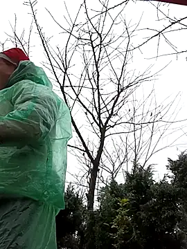 clara-cute online show from November 3, 7:34 am