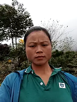 clara-cute online show from October 29, 5:34 am