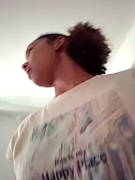 NyahMoon online show from October 20, 8:06 am