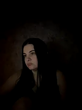 SweetBerryX online show from October 18, 9:05 pm