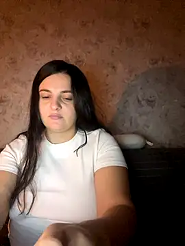 SweetBerryX online show from September 23, 7:45 pm