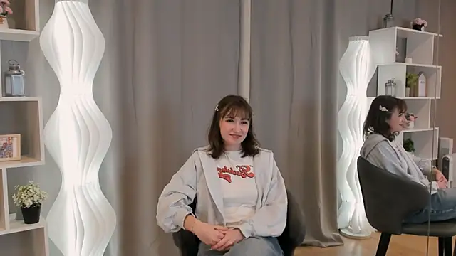 MoriahChestang online show from September 19, 6:12 am