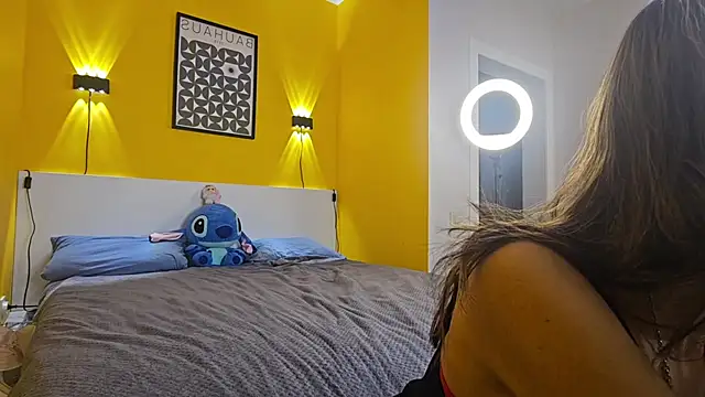 lovekissmes online show from October 5, 5:29 pm