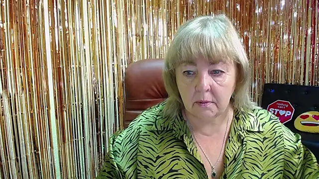 MilenaWedxy online show from October 4, 5:24 am