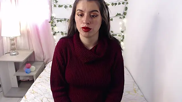 kamillew online show from September 28, 1:05 pm