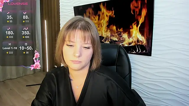 Emma Creamy online show from September 19, 11:42 am