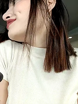 Maddy Rouse1 online show from September 25, 4:44 am