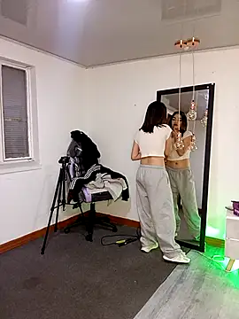 Maddy Rouse1 online show from October 13, 3:53 am