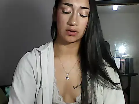 Miia  strog online show from October 26, 7:09 pm