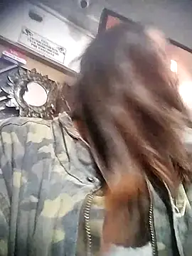 Karla-giraldo  online show from October 17, 9:29 pm