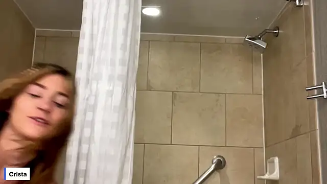 cristasworldxoxo online show from October 3, 10:26 pm