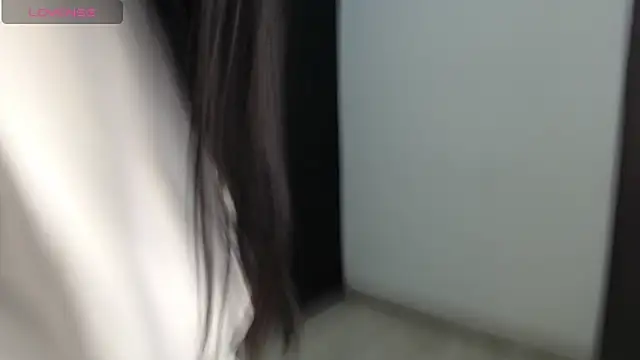 gabriela paris online show from November 11, 5:36 am