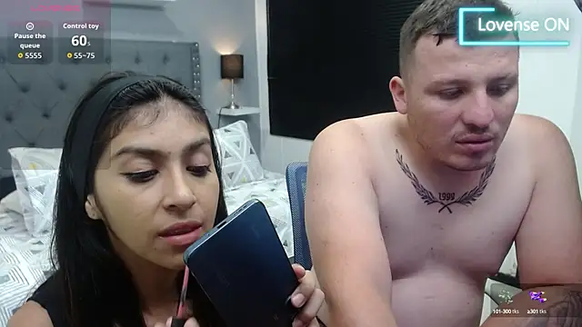 scarlett and justin online show from September 26, 3:15 am