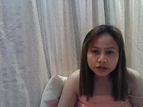 Amarrahlyn online show from May 6, 9:35 am