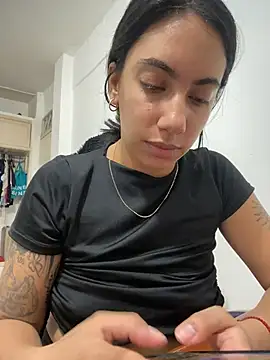 kali moriran69 online show from January 9, 3:33 am