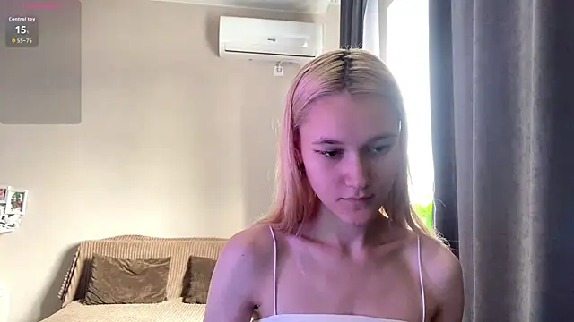 TwinedPeril online show from November 12, 7:17 am