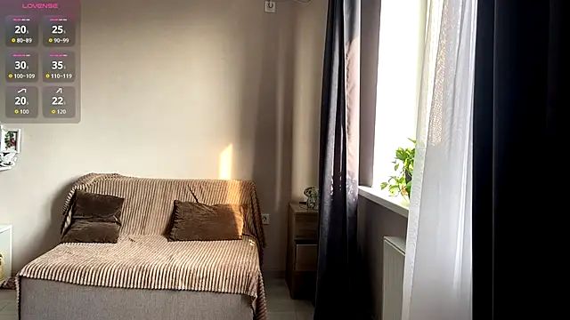 TwinedPeril online show from November 5, 7:13 am