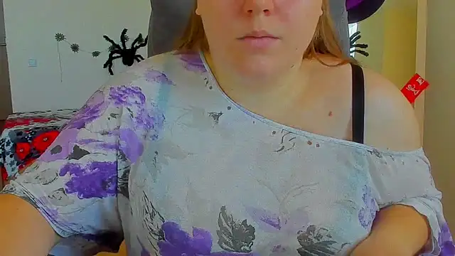 Liza-Mendez online show from October 25, 5:37 am