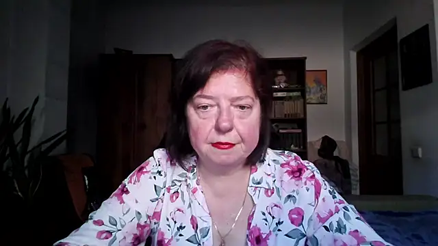 Violet Pulse online show from April 15, 2:28 pm