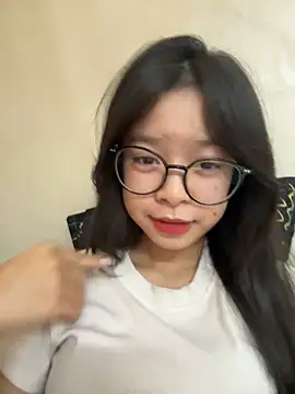 mau15  online show from October 31, 6:26 am