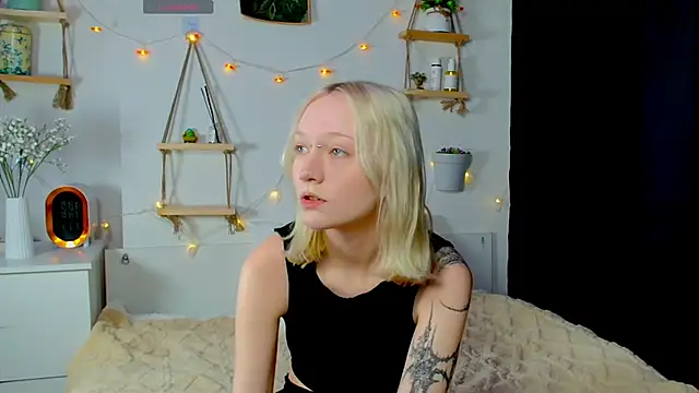 ArcticaRyder online show from November 3, 8:18 am