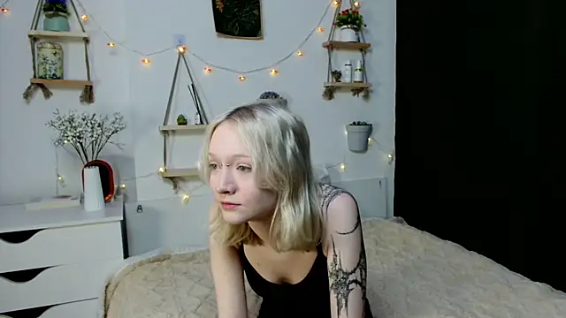 ArcticaRyder online show from November 7, 8:09 am