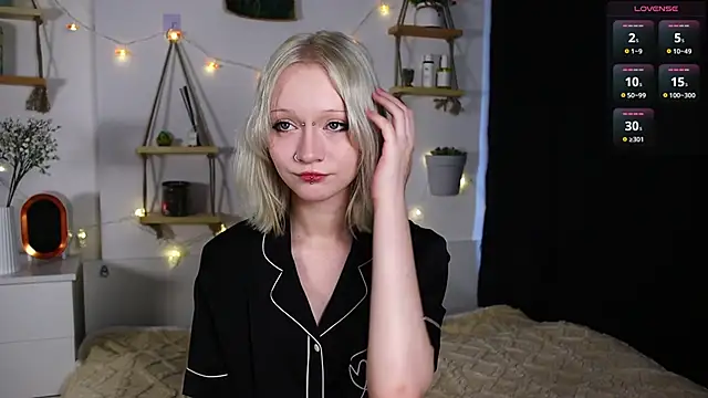 ArcticaRyder online show from October 9, 7:23 am