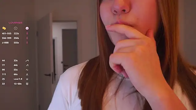 AdrianaCoenen online show from November 4, 6:24 pm