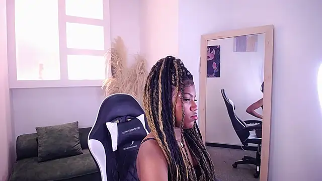 onyx ebony online show from October 17, 1:14 pm