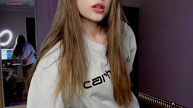 CharmingVixen online show from October 9, 8:02 pm