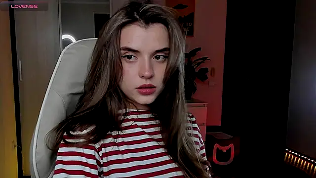 CharmingVixen online show from September 25, 8:06 pm