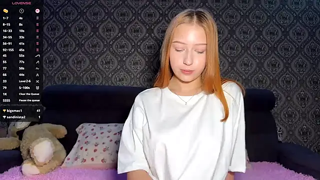 FieryAmelia online show from December 4, 3:46 pm