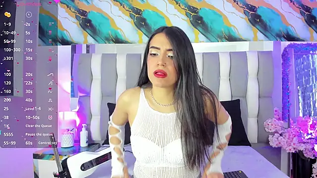 IsaDiiaz online show from February 11, 5:31 am