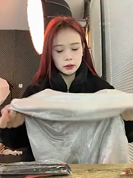 YY-27 online show from November 17, 4:24 am