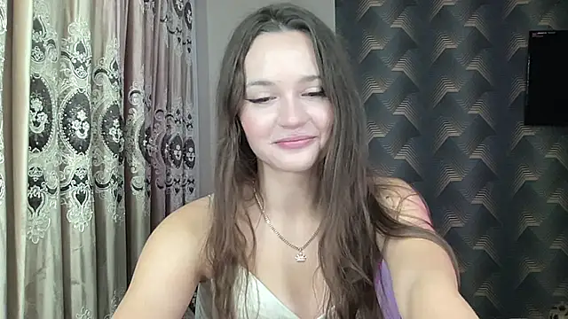 KamFykes online show from October 8, 2:32 pm