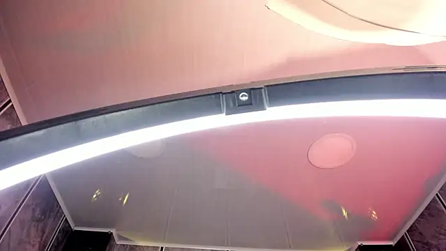 amaraa lewiis online show from November 7, 12:33 pm