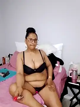 Ashleymilf47 online show from November 1, 5:06 pm