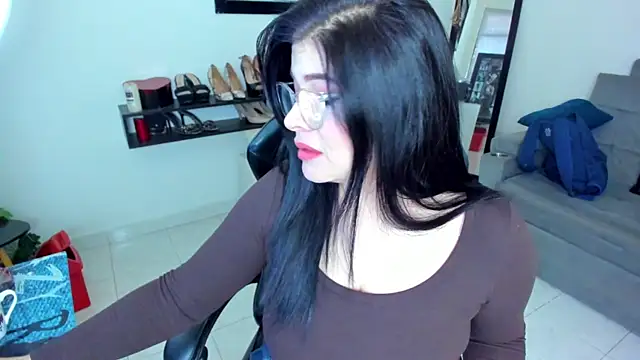 Miel 82 online show from October 15, 11:13 am