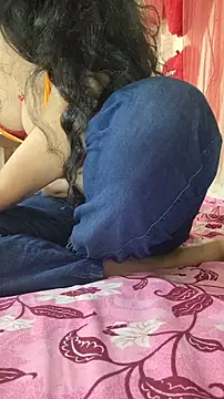 hotestfantasy online show from February 24, 8:57 am