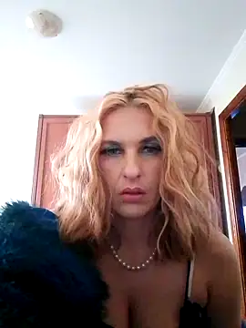 LaraDiva7799 online show from October 1, 8:19 am