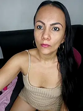 Danna Traviesa online show from October 11, 7:38 pm