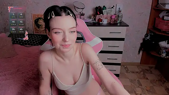 margopink online show from November 2, 11:52 pm