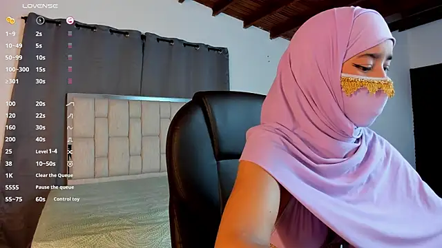 kalila latif online show from October 4, 2:50 am